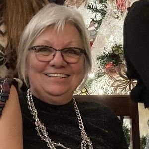 Meet your Posher, Christiane